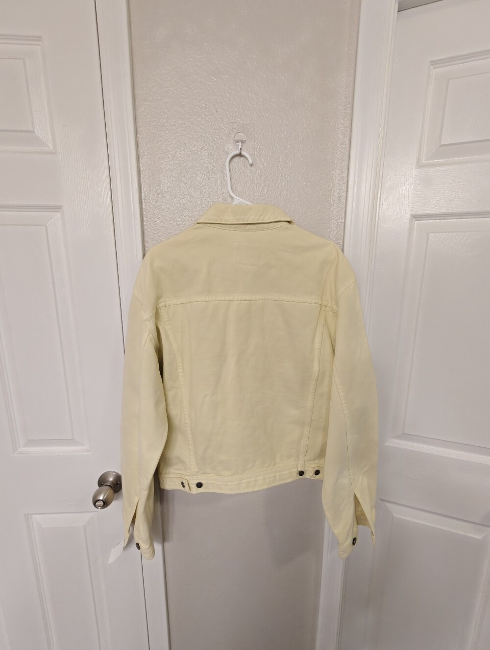 Versace Jeans Couture Light Yellow Denim Jacket Large - Picture 2 of 7